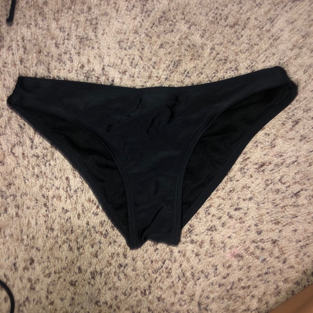 black bikini bottoms